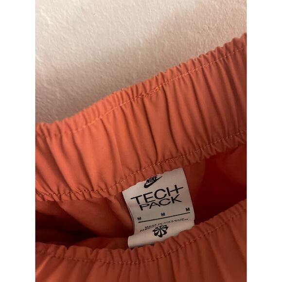 Nike M Sportswear Tech Pack Mens Cargo Baggy Shorts Madder DM5592-827 Gorpcore - Picture 8 of 11